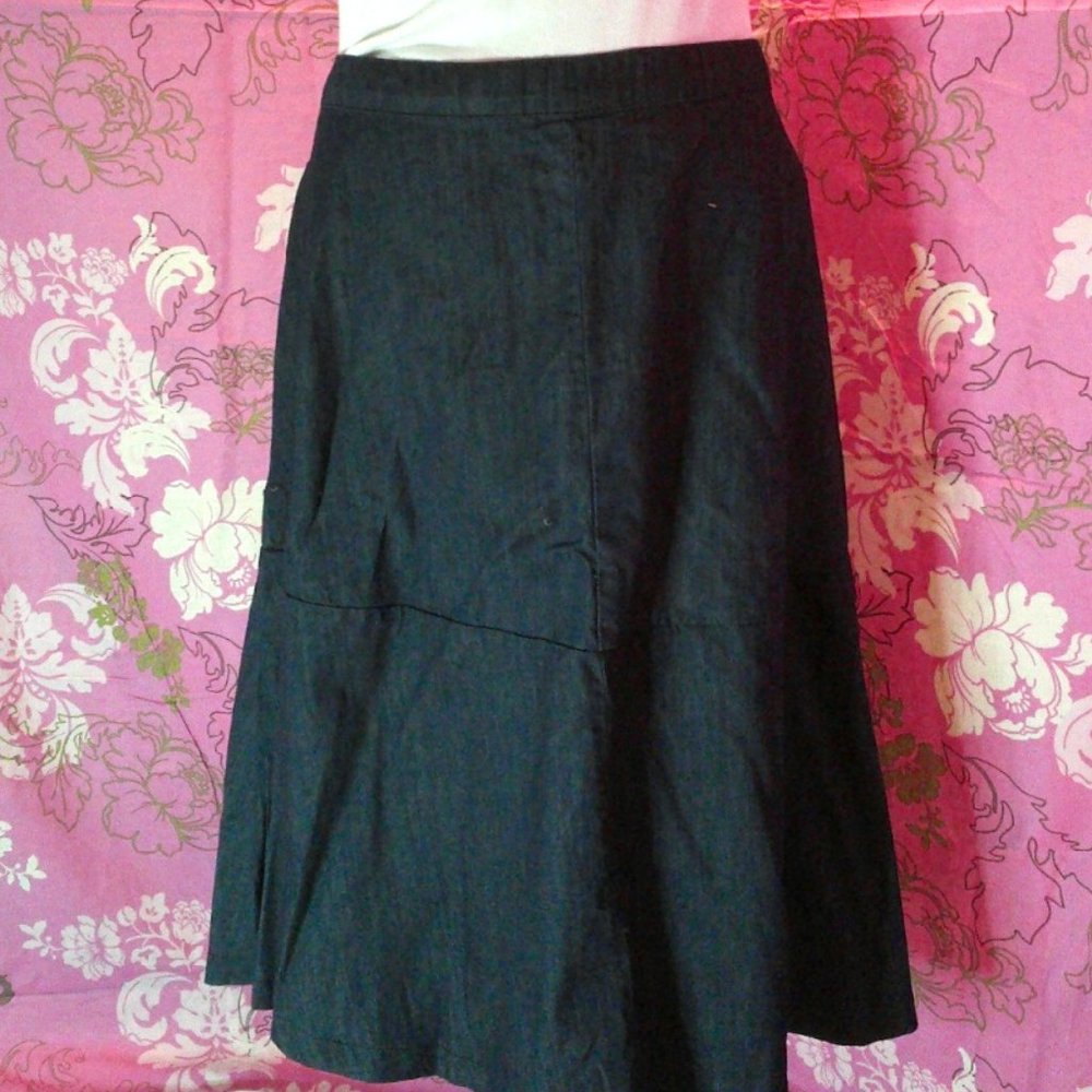 City Chic mid skirt